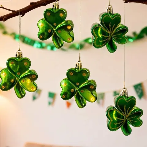 St Patrick's Day Shamrock Hat Gnome Plastic Hanging Ornament Set Irish Festival Green Gold Luck Pendants For Party Decor