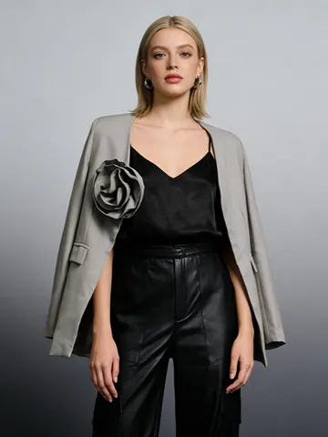 Blazer da Donna Irregolare Floreale Con Decorazione Floreale 3D Taglio Aderente Stile Streetwear Scollo a V a Maniche Lunghe