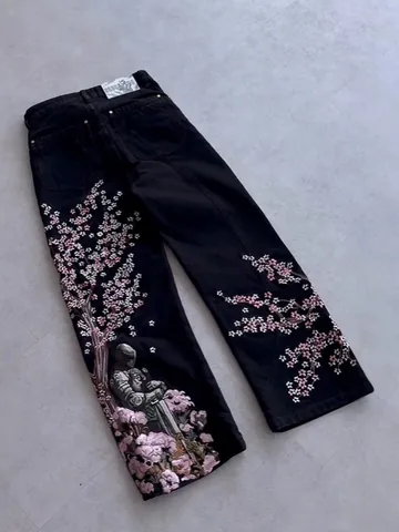 Men's Streetwear Straight Loose Black Denim Jeans With Heavy Cherry Blossom Knight Embroidery High Waist Cotton Washed Long Pants