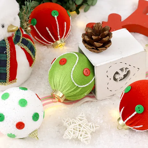 Juego de 6 Bolas de Navidad de 8cm de Espuma Envueltas en Tela Con Cuentas de Botón Estilo Nórdico Decoraciones Colgantes para Árbol de Navidad para Fiesta y Hogar