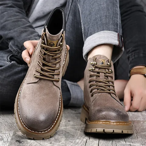 Men's Genuine Leather Martin Boots Winter Plush Warm Work Boots British Retro High Top Non-Slip Rubber Sole Outdoor Casual Footwear