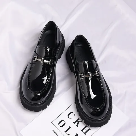 Herren Lackleder Plateau Loafer Horsebit Metall Schnalle Chunky Lug Sole Slip-on Casual Dress Schuhe Für Party Täglich Mode
