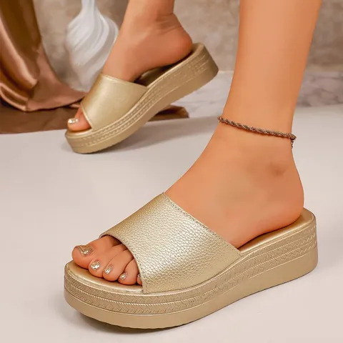 Women Gold Rhinestone Platform Wedge Slippers Sparkly Patent Leather Round Toe Summer Sandals Fashion High Heel Shoes