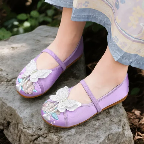 Girls Hanfu Shoes Cotton Fabric Embroidered 3D Butterfly Artificial Pearl Princess Flat Shoes For Daily Party