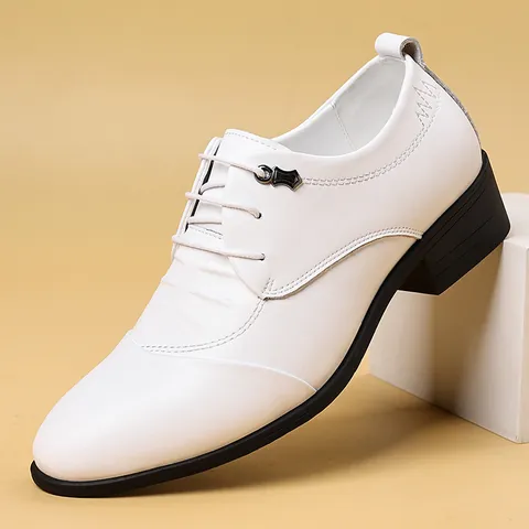 Herren Regeneriertes Leder Formelle Schuhe Business-Casual Schnürer Hochzeits-Dress-Schuhe Britischer Stil Rutschfest Gummi Herren Schuhe