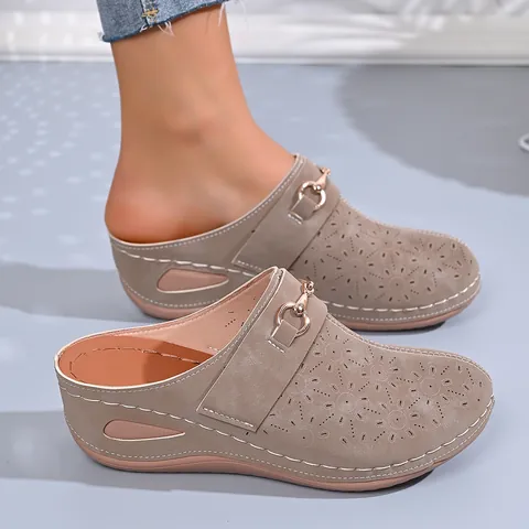 Women's Wedge Mules Platform Clogs Hollow Out Floral Round Toe Sandals Retro Horsebit Buckle Casual Summer Shoes Big Size