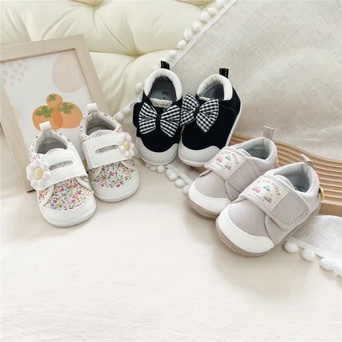 Baby Lauflernschuhe Weiche Sohle Segeltuch Kleinkind Schuhe Für Jungen Mädchen Klettverschluss Blumen Cartoon Auto Muster Kleinkind Sneaker