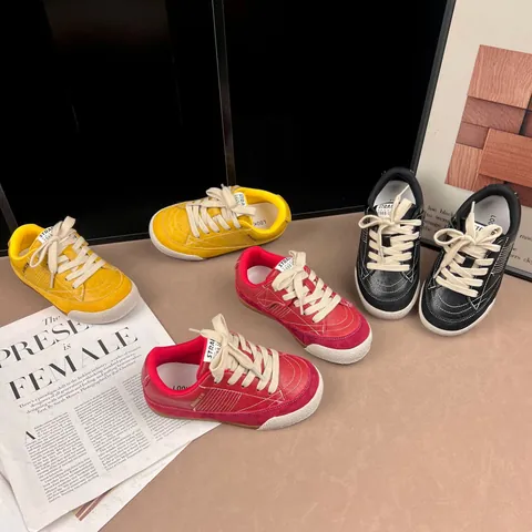 2026 Spring New Kids Retro Sneakers Boys Girls Lightweight Breathable Casual Board Shoes Yellow Red Black Children Shoes