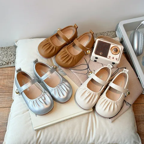 Girls Princess Mary Jane Shoes Pleated Design Soft Sole Toddler Flats Dress Shoes With Metal Buckle Spring Autumn Kids Leather Shoes