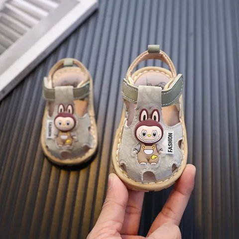 Sandalias de Verano para Bebé Conejo de Dibujos Animados Luz LED Chirriante Antideslizante Suela Blanda Punta Cerrada Calzado Infantil