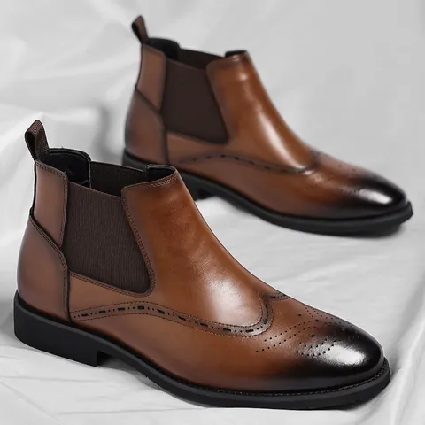 Herren Retro Britische Brogue Chelsea Boots Kunstleder Wingtip Geschnitzte Stiefeletten Warmes Plüschfutter Rutschfeste Gummisohle Kurzstiefel Für Business Casual