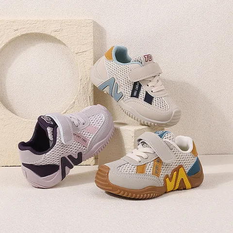 Chaussures de Marche pour Bébé en Maille Respirante Cuir Synthétique Patchwork Auto-Agrippant Baskets Antidérapantes pour Enfants Semelle Souple