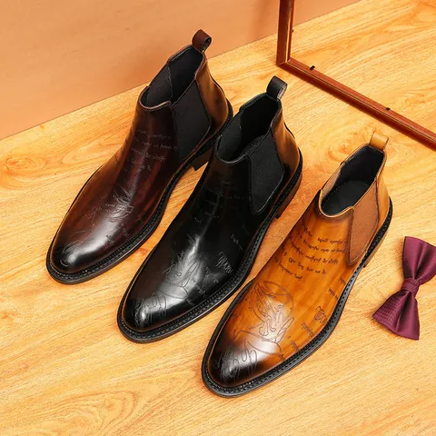 Stivali Chelsea da Uomo in Vera Pelle Vintage Britannico Incisi al Laser Motivo Scritto Stivali Martin Invernali Caldi Scarpe