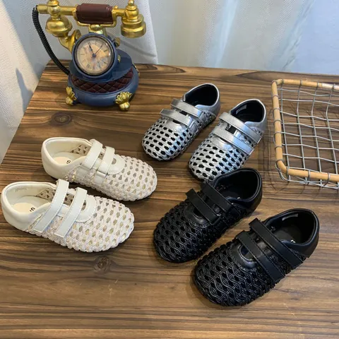 Girls Woven Hollow Mary Jane Sandals Mesh Breathable Hook-and-Loop Flat Single Shoes Summer Spring Kids Casual Footwear