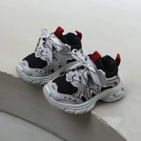 Baskets Chunky en Maille pour Enfants 2026 Printemps Automne Nouvelles Chaussures de Course Décontractées Respirantes à Velcro