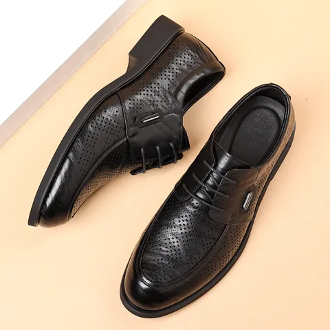 Chaussures en Cuir Formelles Affaires pour Hommes Ajourées Respirantes Vintage Texture Froissée Basses à Lacets Casual Oxford