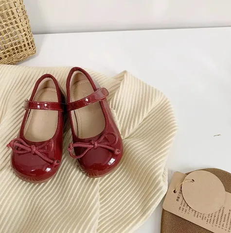Girls Princess Mary Jane Shoes Shiny Patent Leather Flat Shoes Bow Decor Soft Sole For Toddler Kid Wedding Party
