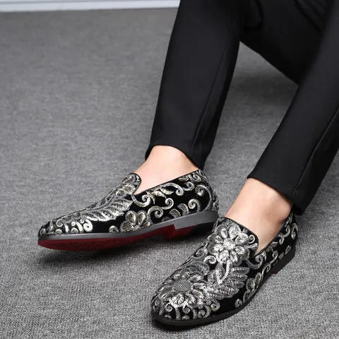 Herren Mode Wildleder Loafer Luxus Blumen Stickerei Pailletten Slip-On Freizeit Schuhe Party Hochzeit Kleiderschuhe Atmungsaktiv Flache Schuhe