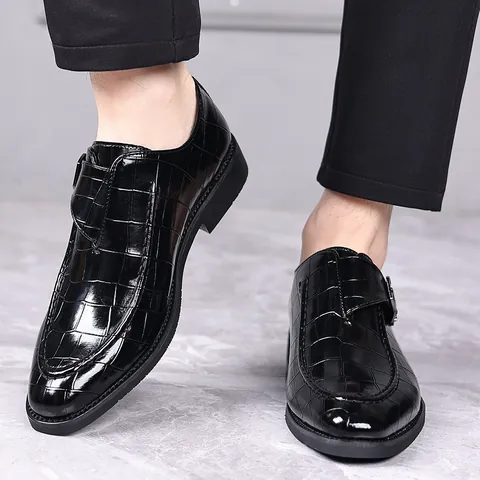 Mocasines Monk Strap para Hombre Estilo Británico Negocios Casual Cuero Sintético con Relieve de Cocodrilo y Hebilla