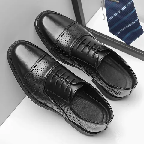Herren Business Lederschuhe Erste Schicht Kuhleder Cap-Toe Hohl-Design Atmungsaktiv Britischer Stil Formelle Hochzeitsschuhe