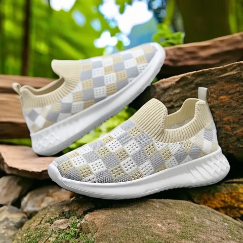 Παιδικά Παπούτσια Fly-knit Slip-on Αναπνεύσιμα με Μοτίβο Σκακιέρας Casual Ελαφριά Παπούτσια για Αγόρια Κορίτσια