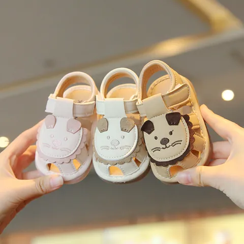 Summer Baby Walking Shoes Cartoon Lion Soft Sole Anti-slip Toddler Sandals Breathable Hook & Loop Squeaky Shoes For Infants Boys Girls