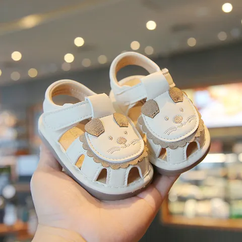 Summer Baby Walking Shoes Cartoon Lion Soft Sole Anti-slip Toddler Sandals Breathable Hook & Loop Squeaky Shoes For Infants Boys Girls