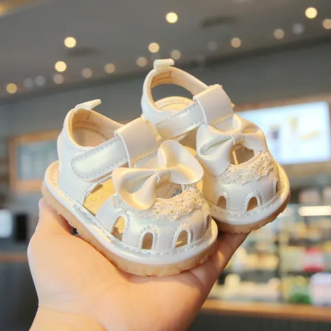 Summer Baby Girls First Walker Sandals Bow Knot Lace Squeaky Shoes Soft Sole Synthetic Leather Infant Toddler Anti Slip Sandals