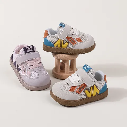 Zapatos Deportivos de Malla Transpirable para Niños Zapatos de Bebé Ligeros Antideslizantes Suela Blanda Zapatillas de Moda para Recién Nacidos
