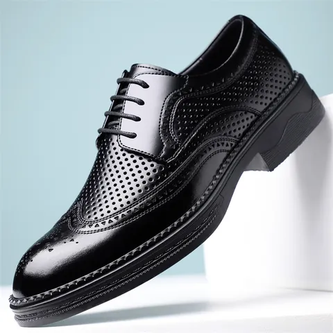 Herren Brogue Oxford Schuhe Hohl Geschnitten Atmungsaktiv Britischer Stil Spitze Zehe Geschäftlich Formell Lederschuhe Hochzeit Bräutigam Dicke Sohle Dress Schuhe