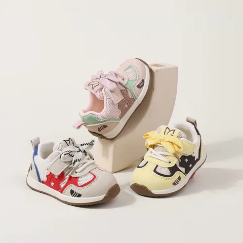 Scarpe Primi Passi Neonato in Rete Traspirante Suola Morbida Antiscivolo Sneakers per Bambini e Bambine Calzature Casual