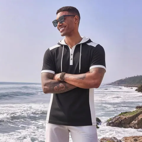 Herren Kapuzen T-Shirt Polyester Waffelstrick Farbblock Slim Fit Henley Ausschnitt Kurzarm Sportlich Lässig Pullover Top