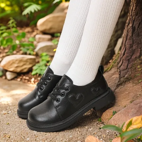 Girls Preppy School Style Leather Shoes Cowhide Heart Pattern Lace Up Thick Sole Round Toe Casual Flat Shoes For Children