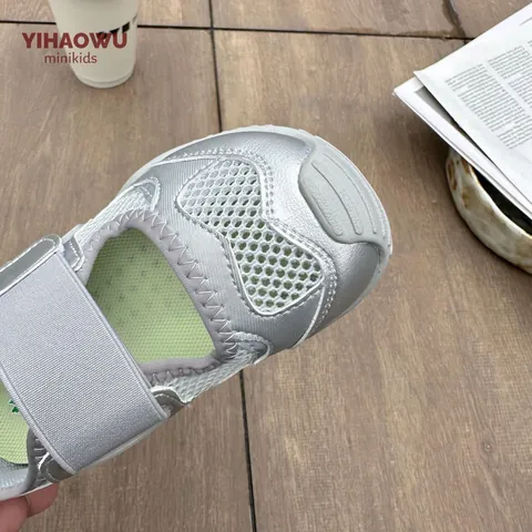 Girls Breathable Mesh Closed Toe Sports Sandals Soft Sole Non-slip Kids Summer Outdoor Beach Walking Shoes AB Logo Sandals