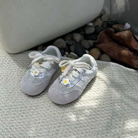 Toddler Girls Breathable Mesh Sneakers Sweet Flower Decor Soft Sole Walking Shoes Casual Kids Sport Shoes For Summer Spring