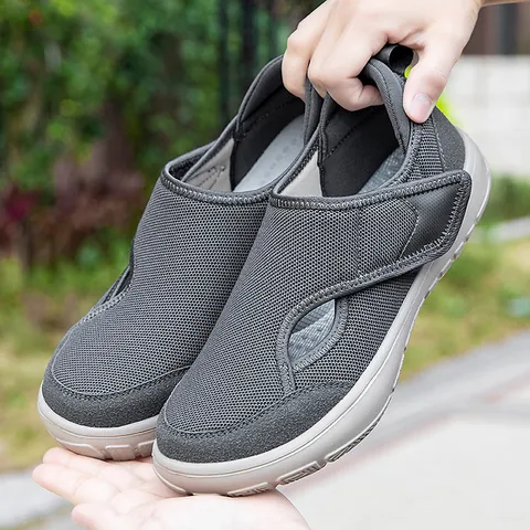Chaussures de Marche Élargies pour Personnes Âgées Légères Respirantes en Maille Fly-knit Hommes Femmes Velcro Antidérapantes