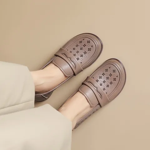Women Soft Microfiber Leather Loafers Hollow Out Breathable Flat Casual Shoes Slip-on Comfortable Mom Shoes Low Heel