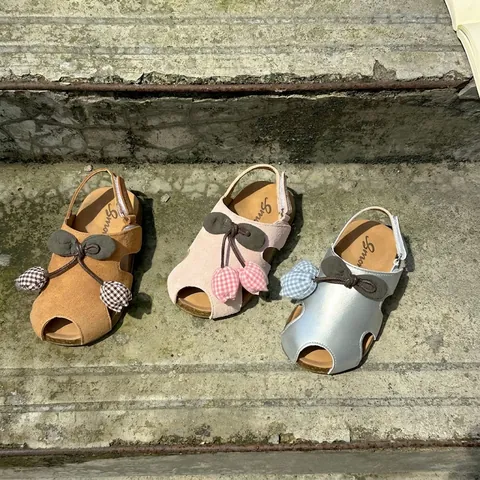 Summer Girls Tulip Closed Toe Sandals Kids Soft Sole Anti-Slip Princess Shoes Toddler Girl Beach Sandals Plaid Flower Decor
