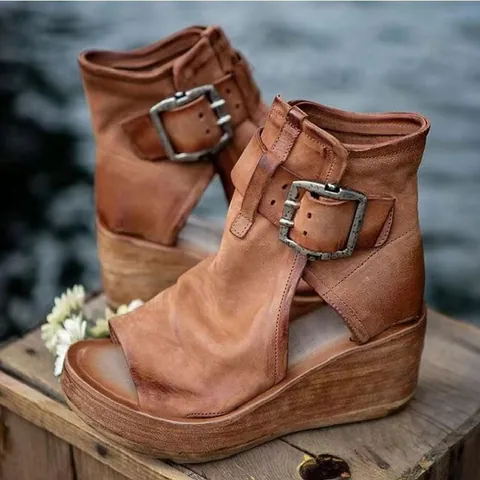 Women Retro Roman Wedge Sandals High Top Platform Peep Toe Buckle Sandals Patent Leather Wedge Heel Boots Summer Fashion Heels