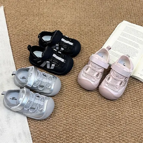 Kids Closed Toe Mesh Breathable Sandals For Boys Girls Toddler Soft Sole Non-Slip Casual Sport Beach Shoes Lightweight Water Sandals