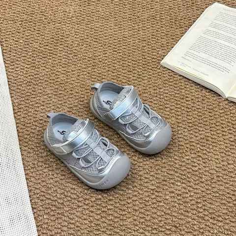 Kids Closed Toe Mesh Breathable Sandals For Boys Girls Toddler Soft Sole Non-Slip Casual Sport Beach Shoes Lightweight Water Sandals
