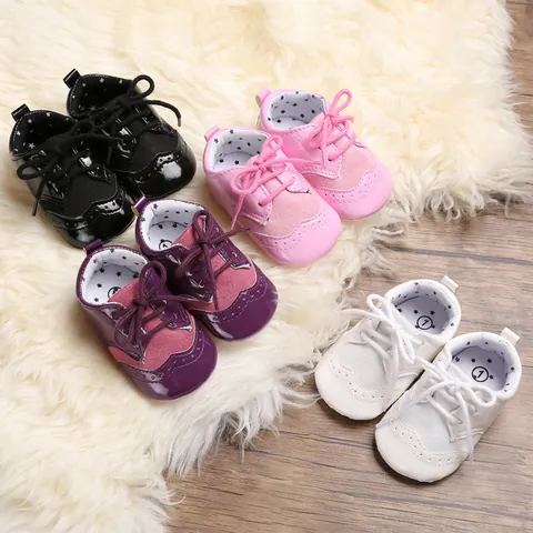 Infant Baby Walking Shoes Soft Sole Anti-Slip Prewalker Shoes Lace-Up Brogue Style For 0-1 Year Old Boys Girls Casual Shoes