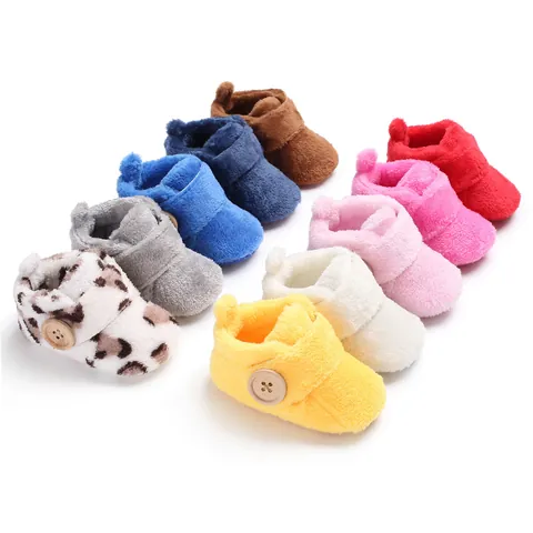 Winter Baby Plush Soft Sole Walkers Infant Warm Fleece Pre-walker Shoes With Wooden Button Velcro For Newborn Toddler Boys Girls