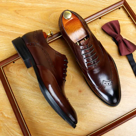 Men's British Style Brogue Oxford Shoes Top Grain Cowhide Leather Business Formal Wingtip Dress Shoes Breathable Footwear