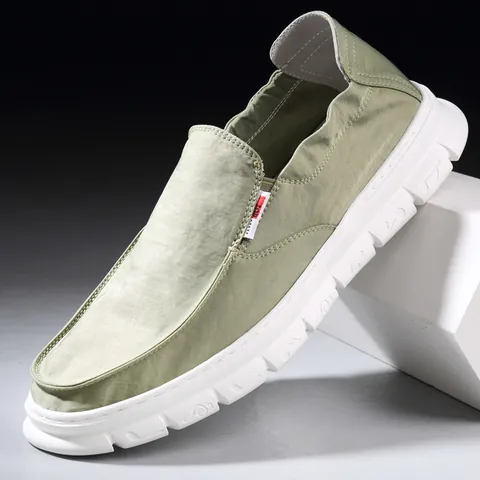 Herren Casual Slipper Stoffschuhe Leicht Atmungsaktiv Weiche Sohle Faule Loafer Trendige Low Top Skateschuhe Mode Fußbekleidung