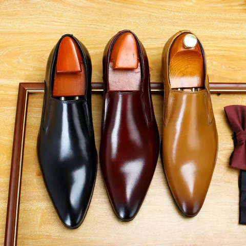 Men's Business Formal Cowhide Leather Shoes Pointed Toe Slip-On Loafers Breathable Non-Slip Dress Shoes For Office Banquet