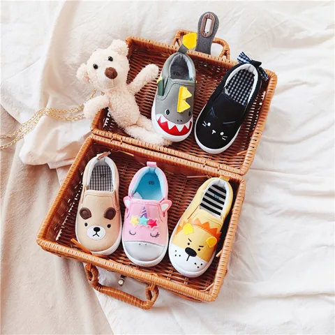 Toddler Kids Cartoon 3D Animal Canvas Walking Shoes Soft Sole Slip-on First Walkers Lion Shark Cat Bear Style Sneakers