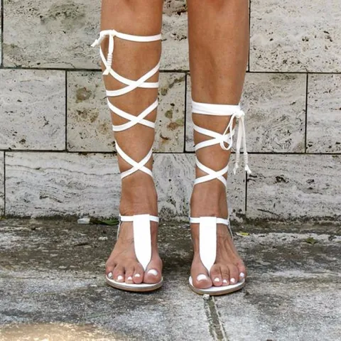 Bohemian Strappy Flat Sandals For Women Gladiator Thong Sandals Summer Beach Shoes Lace Up Cloth Sandals Casual Fashion Footwear