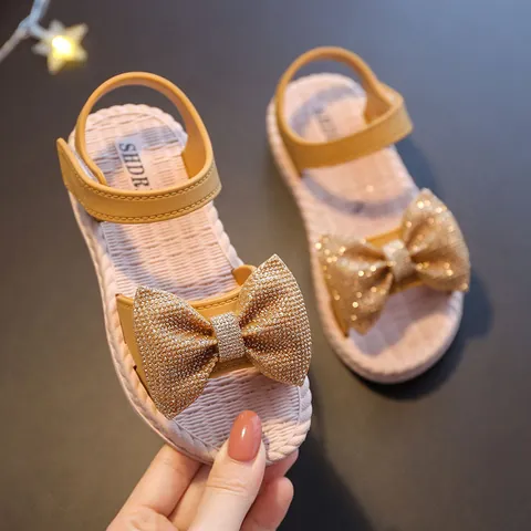 Girls Bow Rhinestone Sandals Summer New Korean Princess PVC Soft Sole Sandals Velcro Beach Shoes Kids Casual Footwear