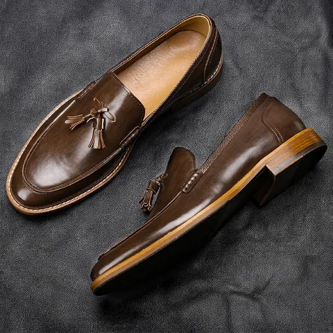 Mocassini da Uomo con Nappe in Pelle PU Slip On Scarpe Eleganti Suola Venature Legno Business Formale Ufficio Casual